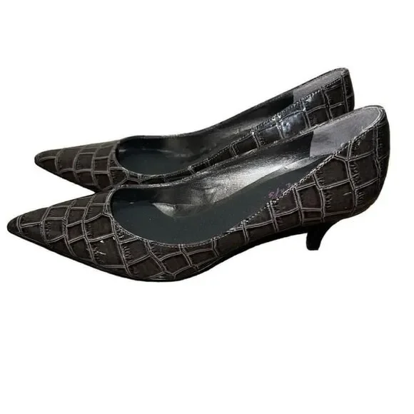 Women's Bandolino Boberrys Grey Heels Size 5.5 M - Picture 2 of 5